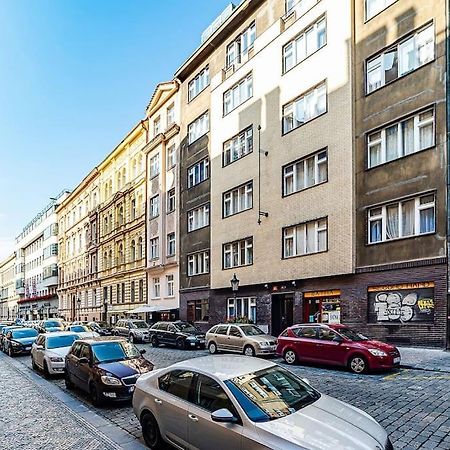 Cozy Old Town Stay - 1-Bedroom Apartment Prague Exterior photo