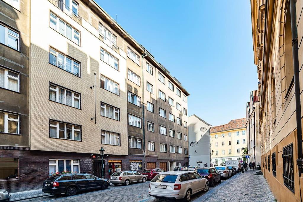 Cozy Old Town Stay - 1-Bedroom Apartment Prague Exterior photo